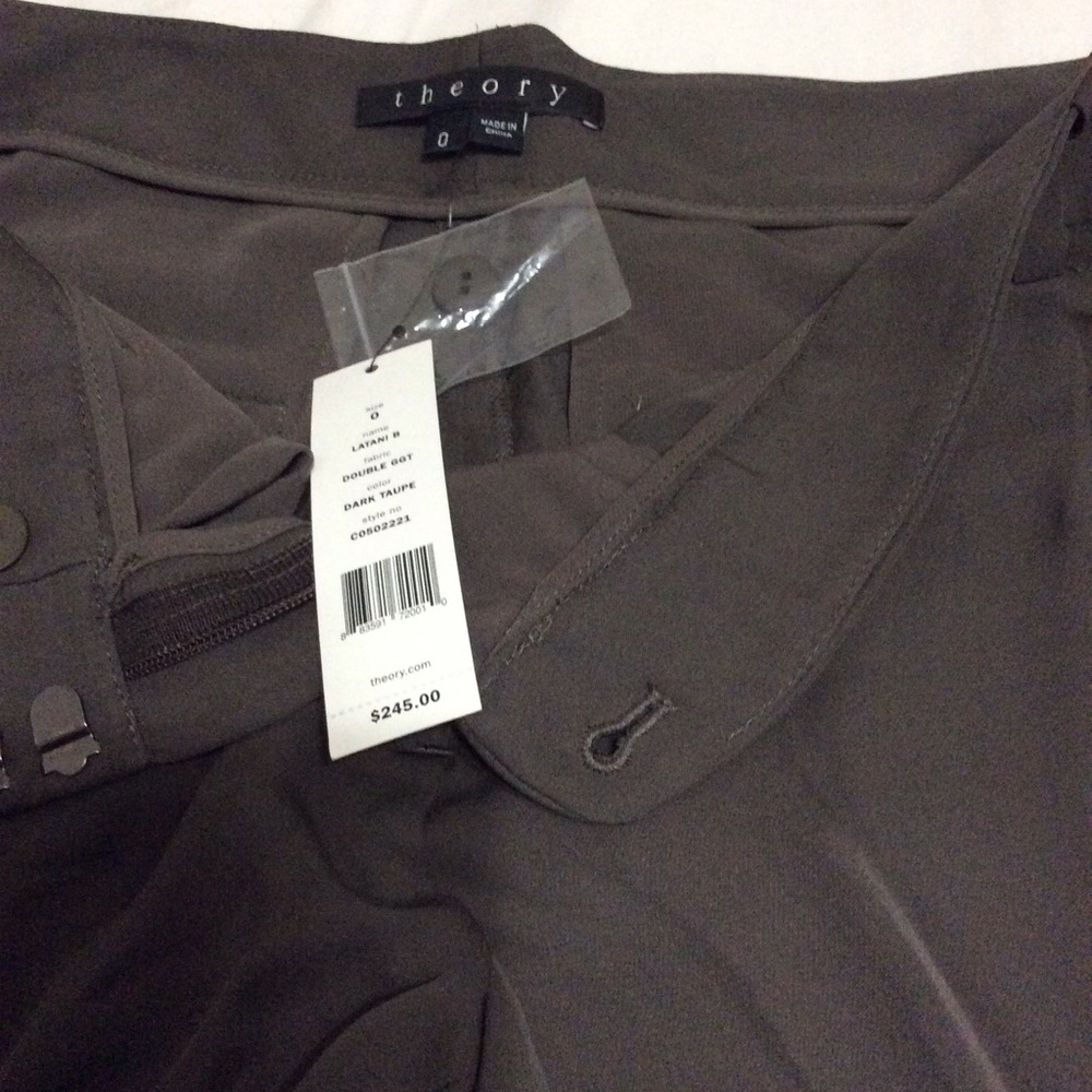 THEORY Comfy fit Wide bottom dress pant size 0